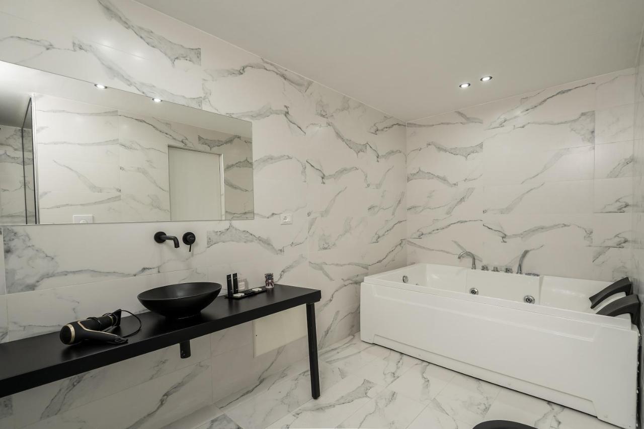 Marmur Suite Палермо Екстериор снимка
